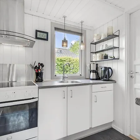 C11114-hemmet-bork-hytteby-215